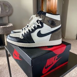 AIR JORDAN 1 HIGH OG DARK MOCHA